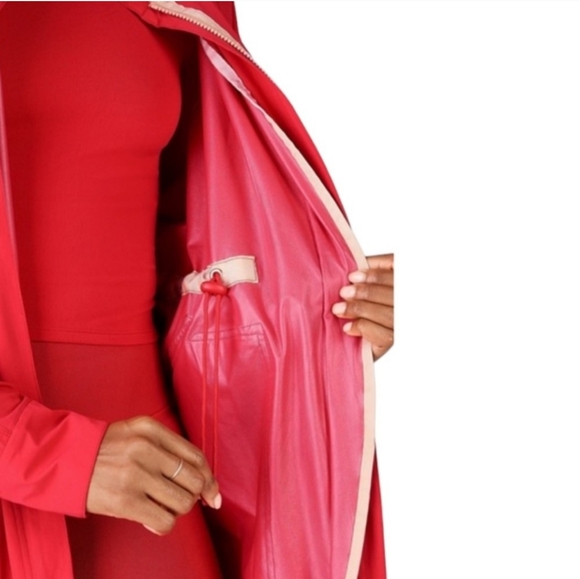 Red Jacket - Picture 7 of 13